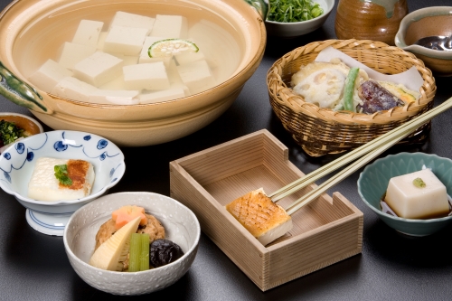 新春！初詣 平安神宮・城南宮と南禅寺の湯豆腐